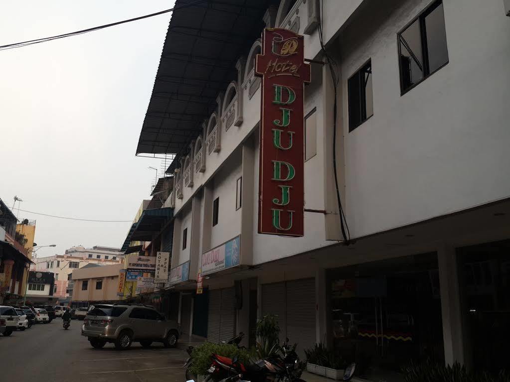 Dju Dju Hotel Batam Exterior foto