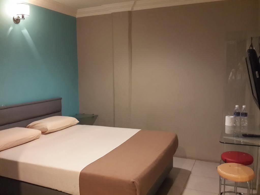 Dju Dju Hotel Batam Exterior foto